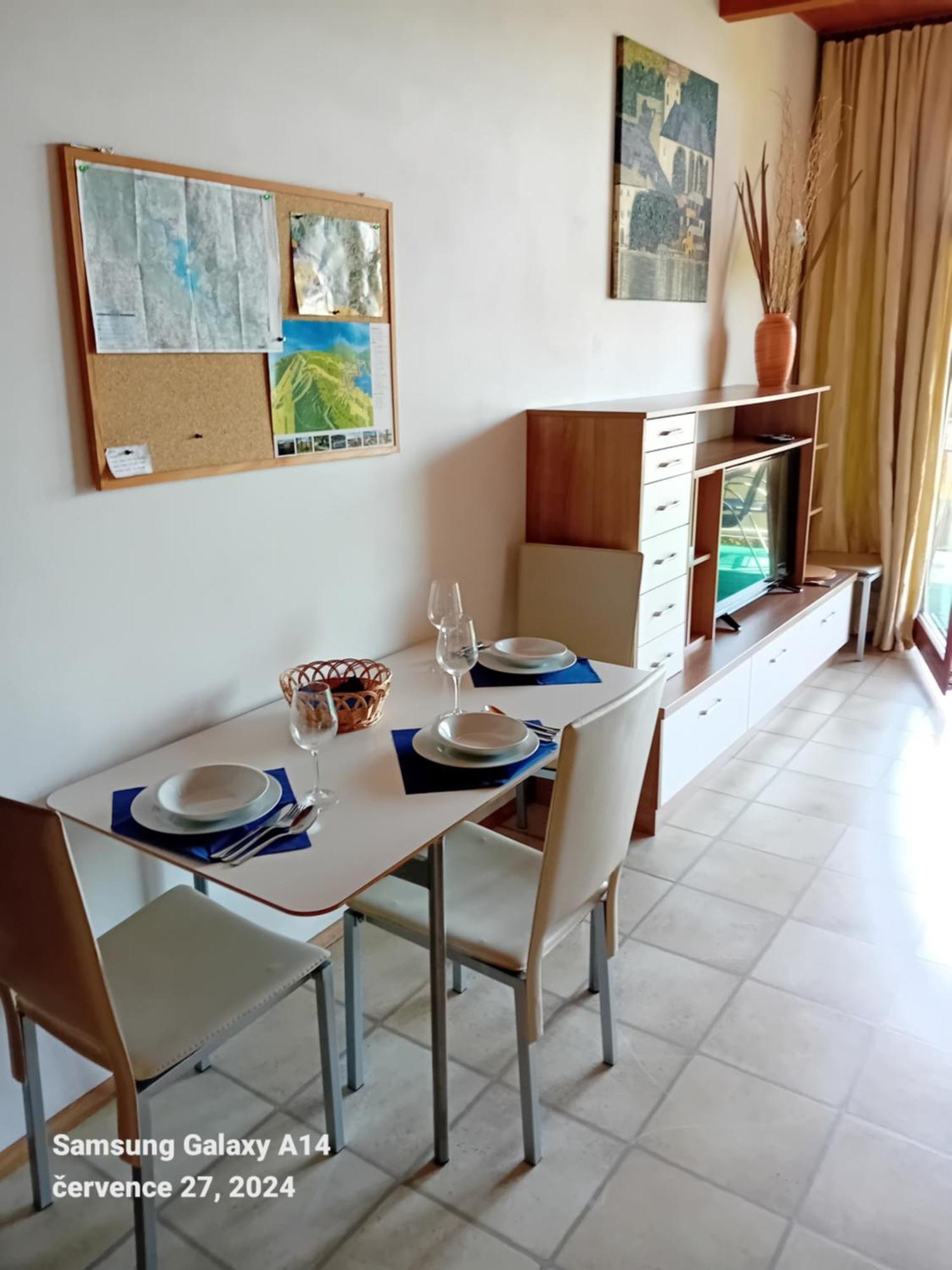 Apartman Lipno A12 Липно-над-Влтавой Экстерьер фото