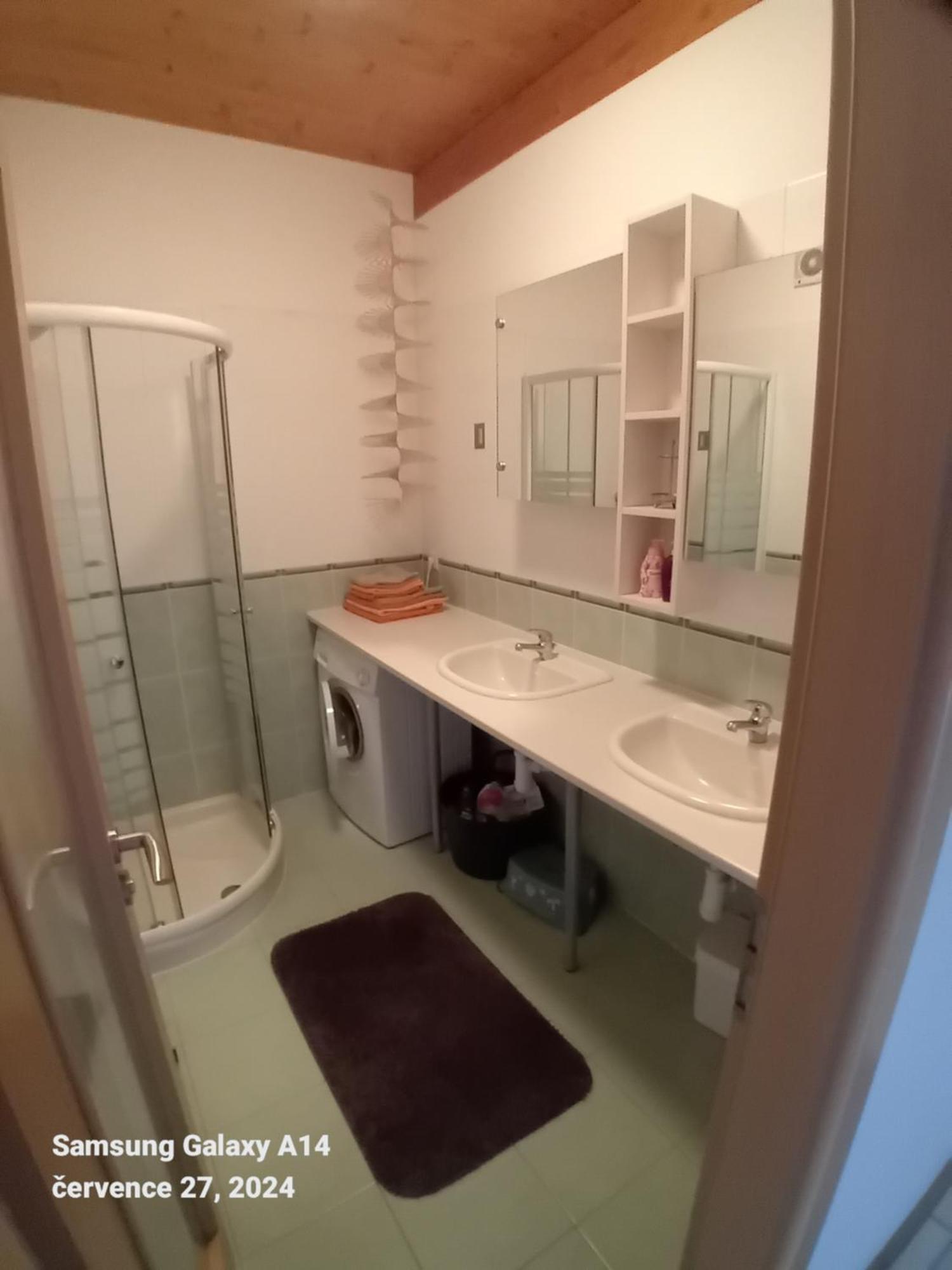 Apartman Lipno A12 Липно-над-Влтавой Экстерьер фото