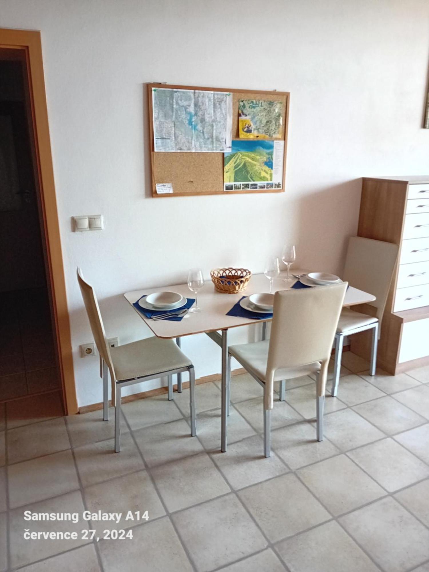 Apartman Lipno A12 Липно-над-Влтавой Экстерьер фото